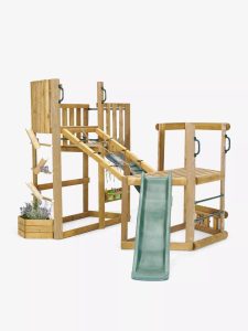 طراحی سایت اسباب‌بازی‌های فضای باز